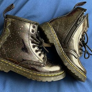 Toddler Dr.Martens air wair boots